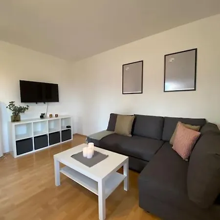 Apartment Nette Wohnung, 8 Km Rb Ring *