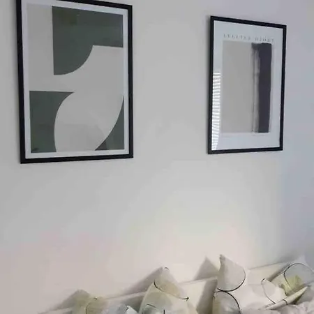 Nette Wohnung, 8 Km Rb Ring